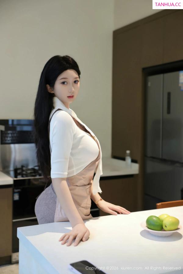   [XiuRen]高清写真图 2026.01.08 No.11207 奶思兔 黑色情趣内衣第28张图片